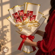 Red Velvet KitKat Treat — view 4