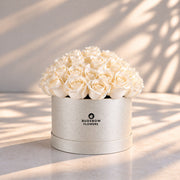 Classic Rose Box – Large, White roses in Cream White box