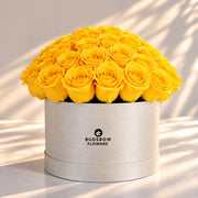 Classic Rose Box – Large, Yellow roses in Cream White box